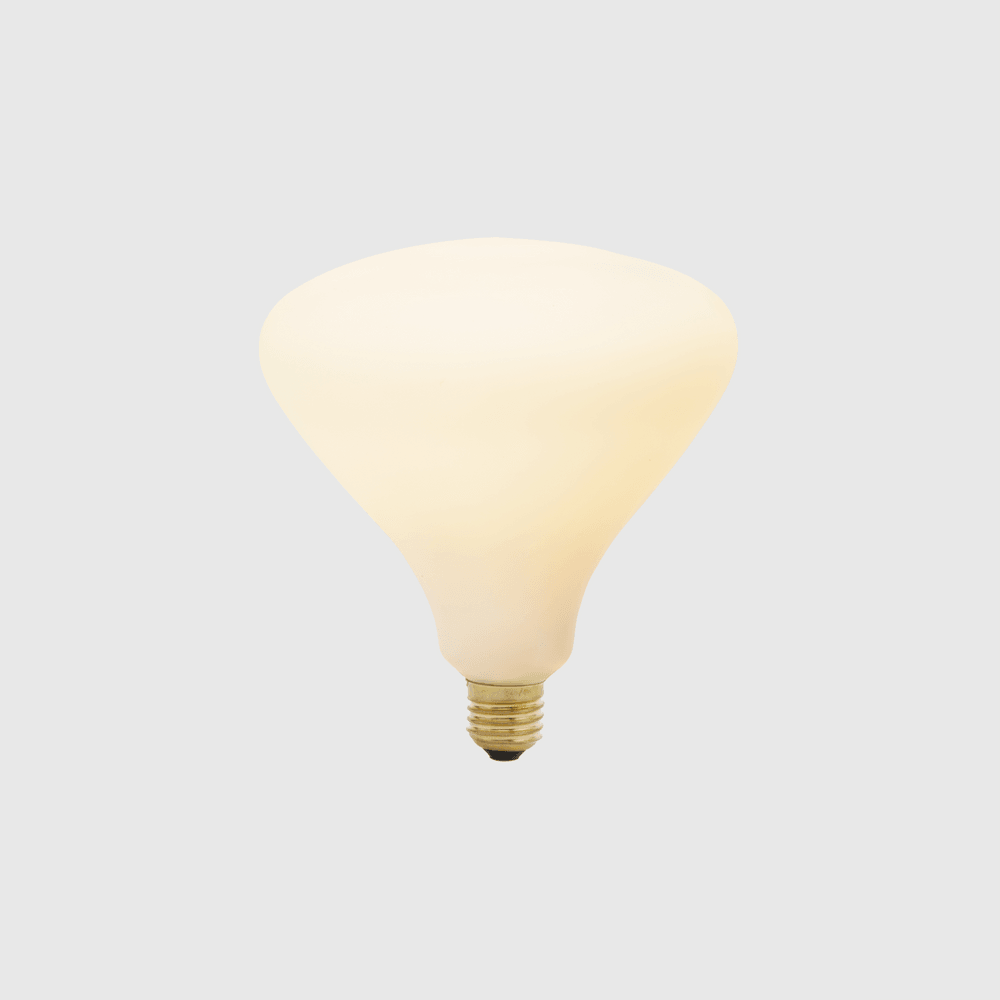Noma 6W 2700K E26 Matte Porcelain US LED Bulb