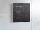 QLOCKTWO QT4MM QLOCKTWO EARTH 45 Édition Créateur Métamorphite