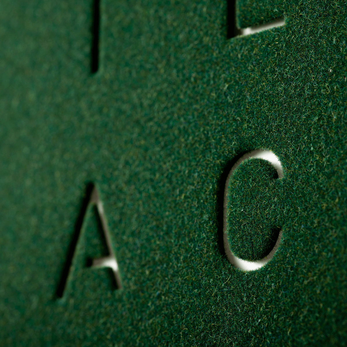QLOCKTWO QT4RGVC QLOCKTWO EARTH 45 Velours Vert