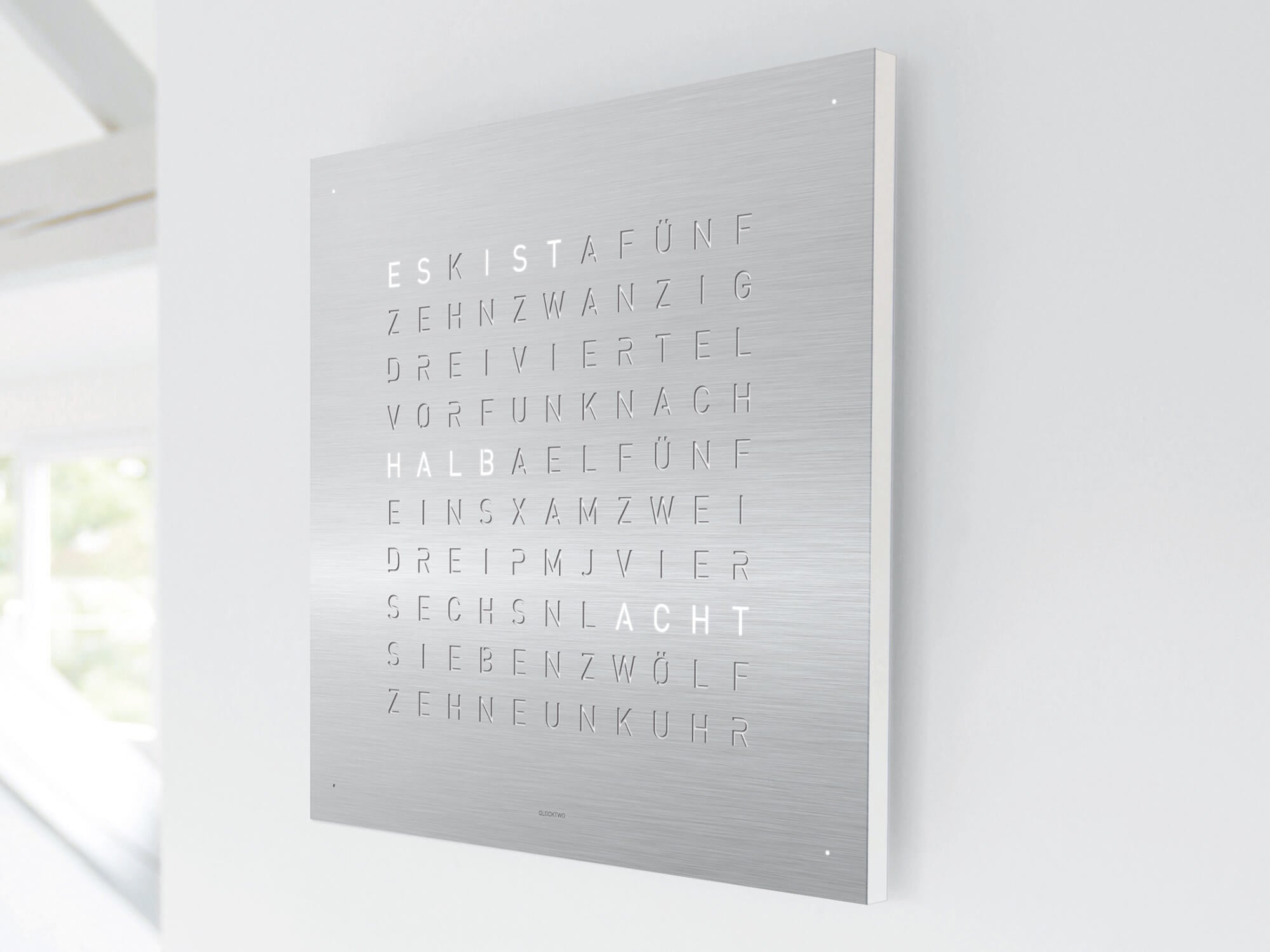 QLOCKTWO QT4SS QLOCKTWO EARTH 45 Steel Series