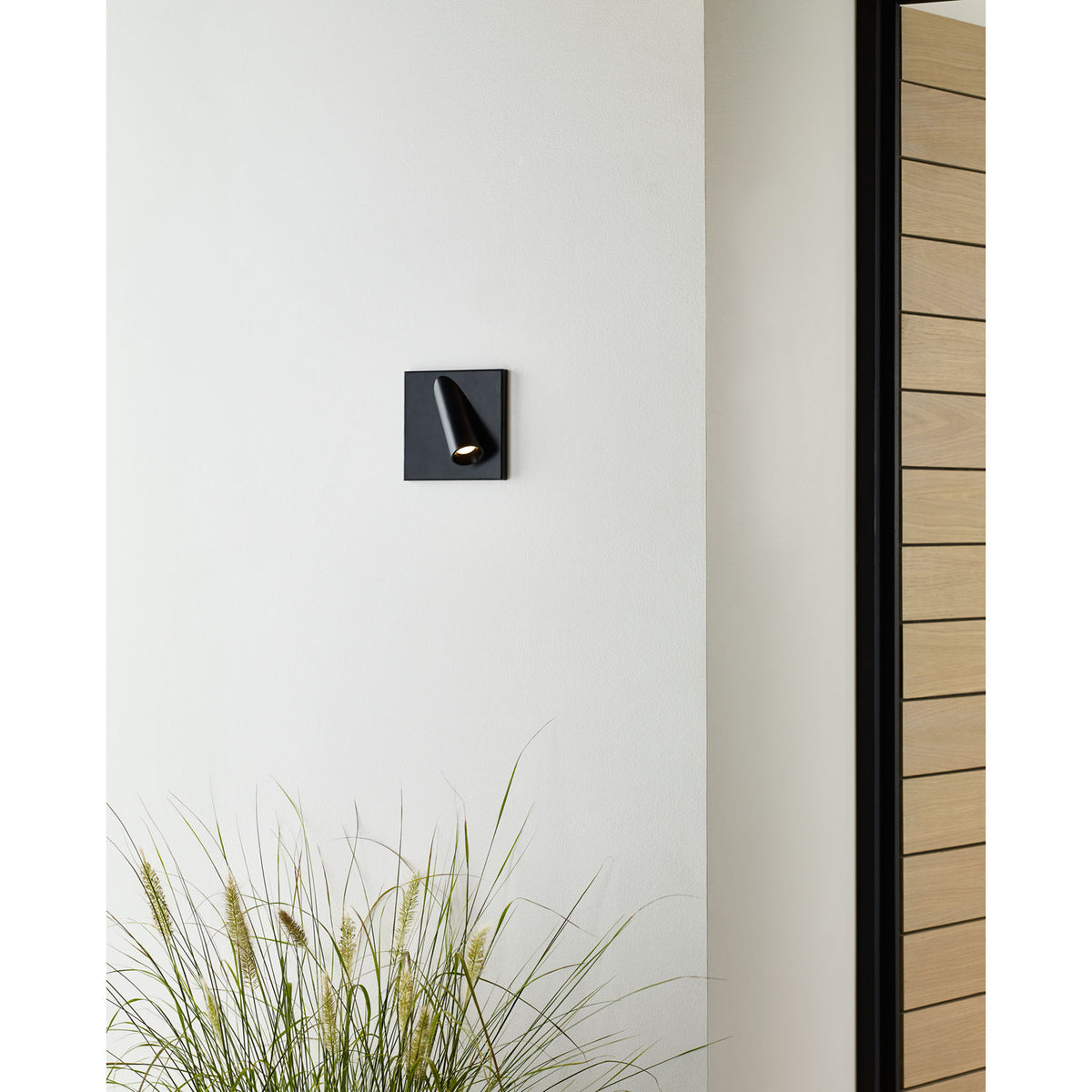 Visual Comfort Modern Collection 700OWPNT5B-LED930 Ponte 5 Outdoor Wall
