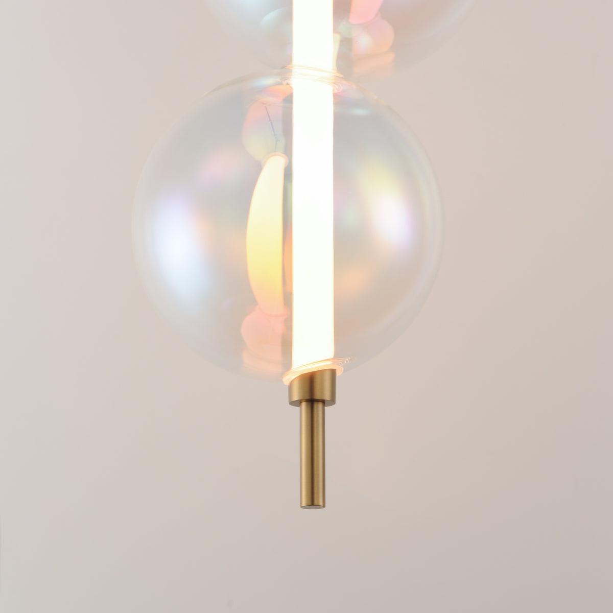Studio M Lighting SM24931IRNAB Dreamer Pendant in Natural Aged Brass with Iridescent glass, close-up detail view