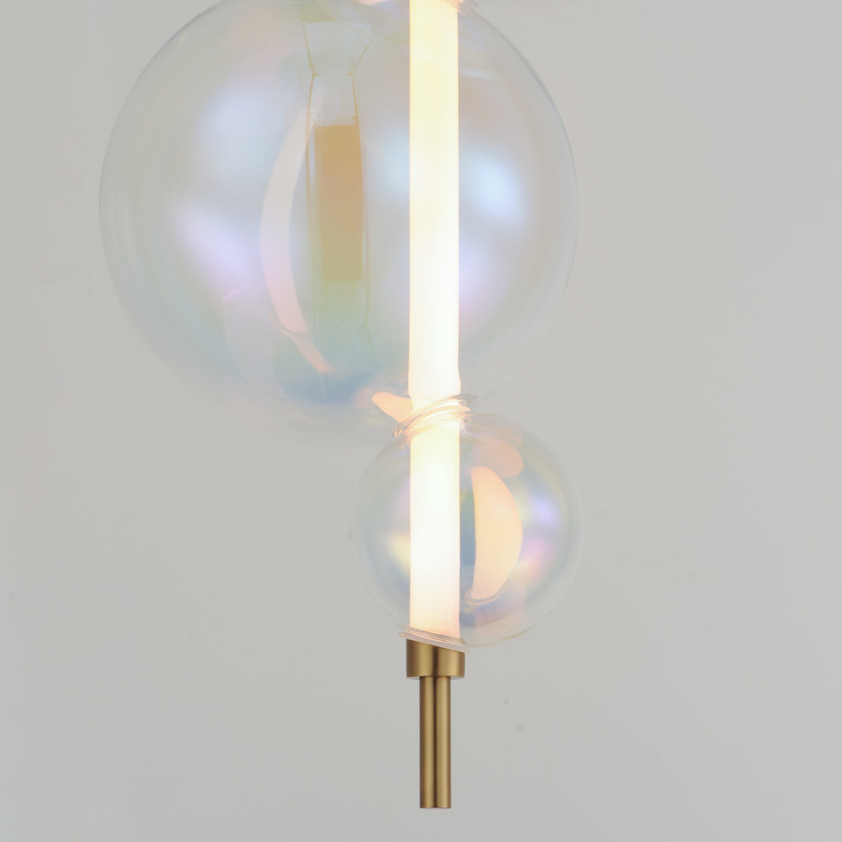 Studio M Lighting SM24932IRNAB Dreamer Pendant in Natural Aged Brass with Iridescent glass, close-up detail view