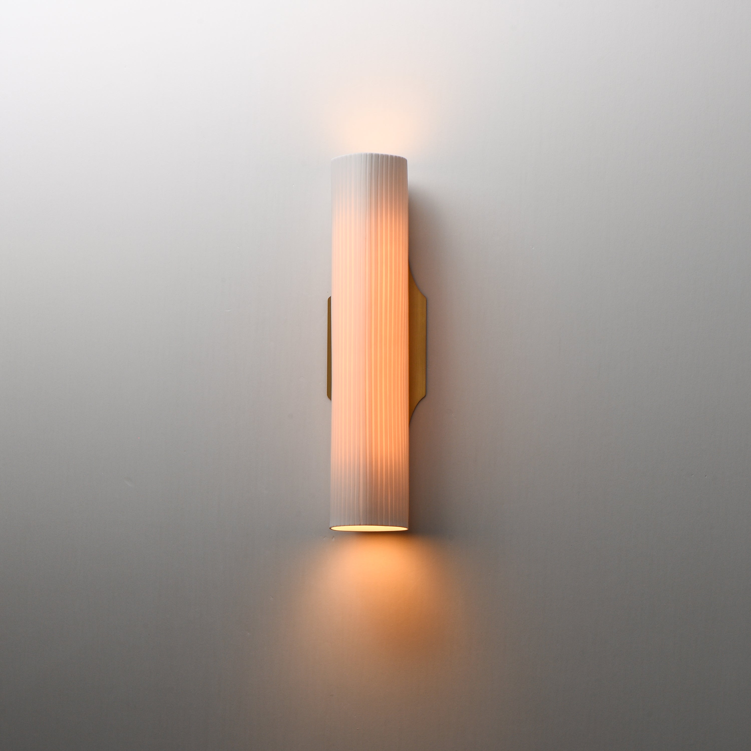 Studio M Lighting SM300300PLSVB Tropo Wall Sconce in Vintage Brass, side profile view