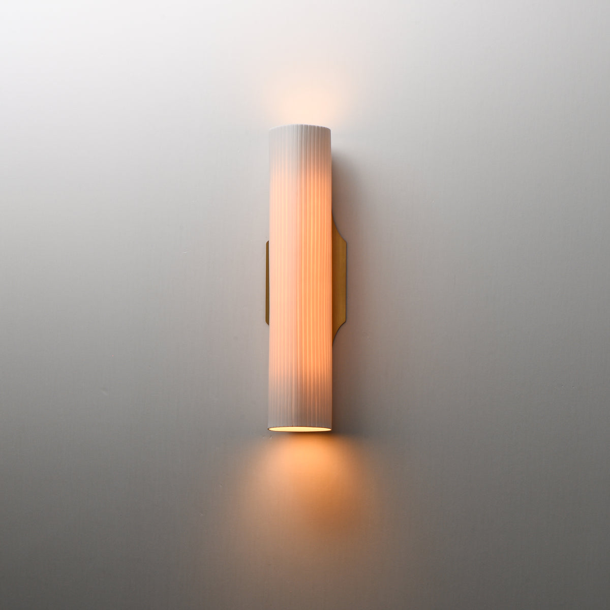 Studio M Lighting SM300300PLSVB Tropo Wall Sconce in Vintage Brass, side profile view