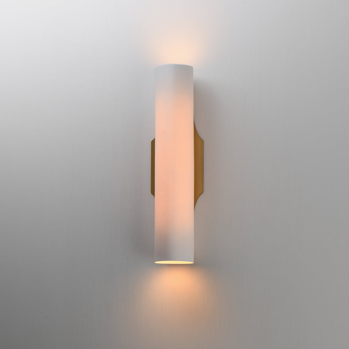 Studio M Lighting SM300300WTVB Tropo Wall Sconce in Vintage Brass, close-up detail view