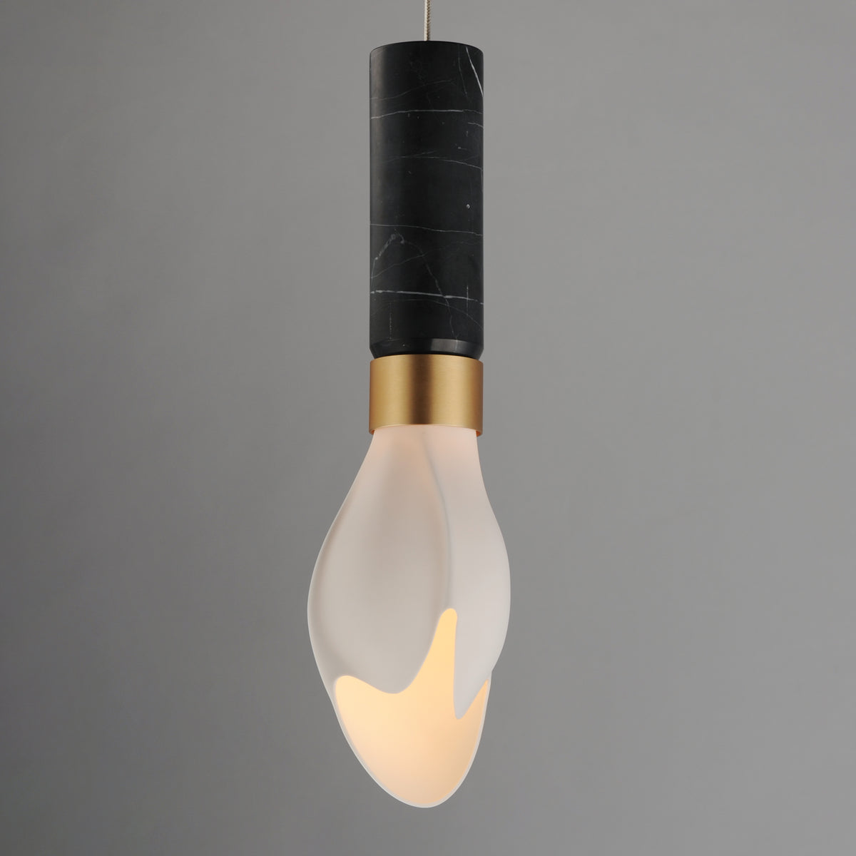 Studio M Lighting - SM30141WTBKMNAB - Burgeon Suspension - Chirurgien - Naturel Laiton vieilli