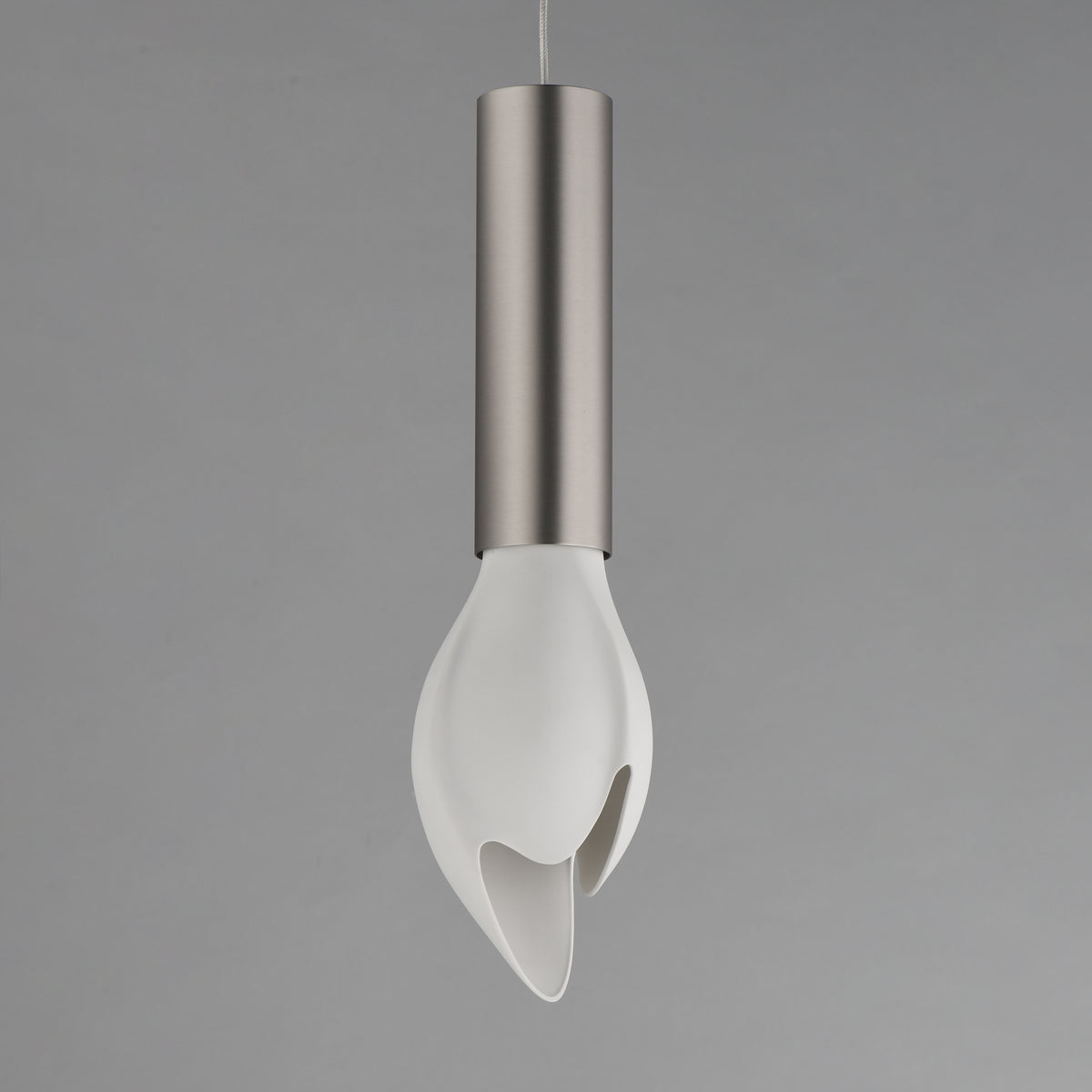 Studio M Lighting - SM30141WTSN - Burgeon Suspension - Burgeon - Nickel satiné