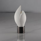 Studio M Lighting SM30149WTBGM Burgeon Lampe de table couleur gris anthracite, vue de profil
