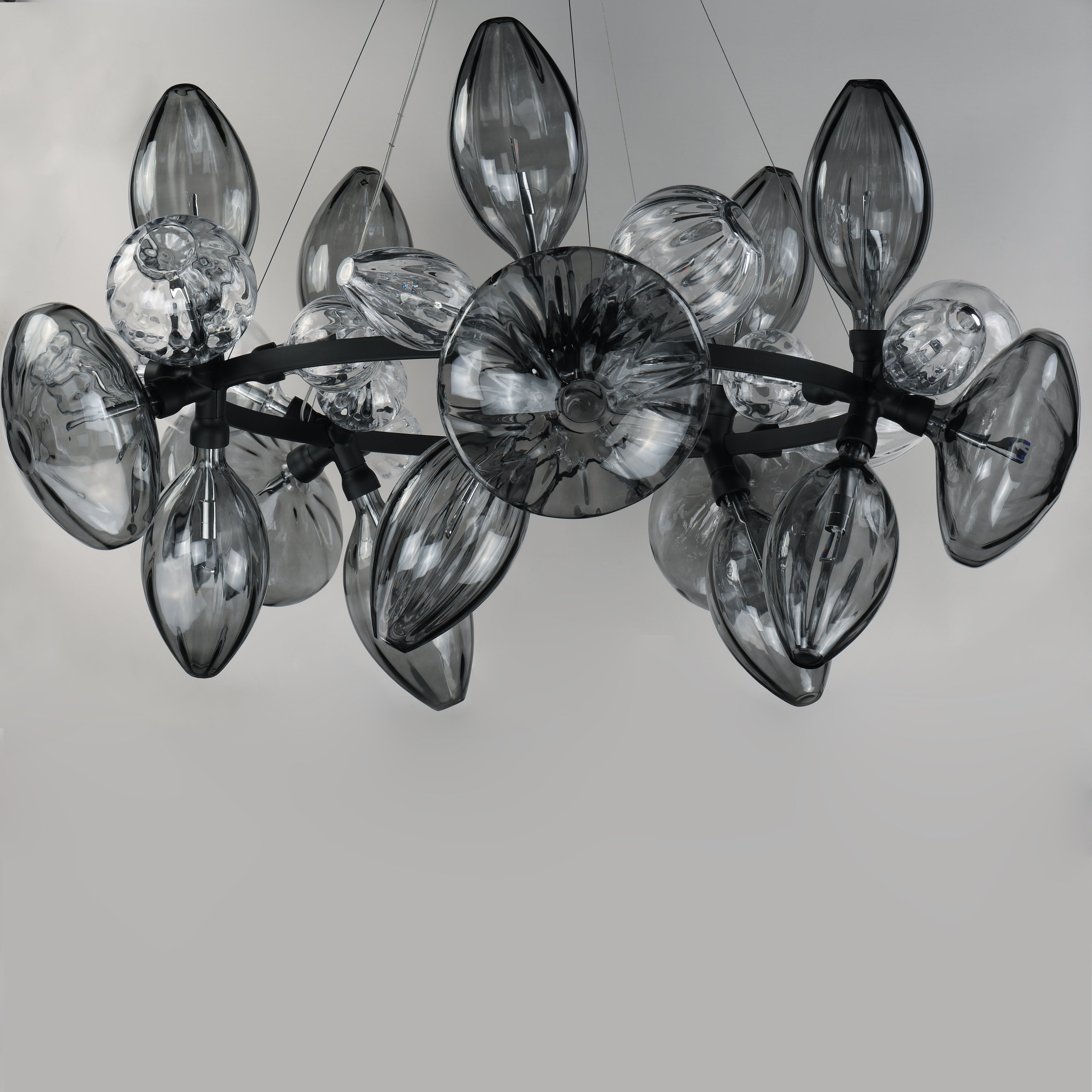 Studio M Lighting - SM49305MSCLBK - Ray Dance Cluster Pendant - Ray Dance Cluster - Black