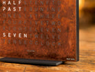 QLOCKTWO T4BLRT QLOCKTWO EARTH 13.5 Édition Créateur Rouille