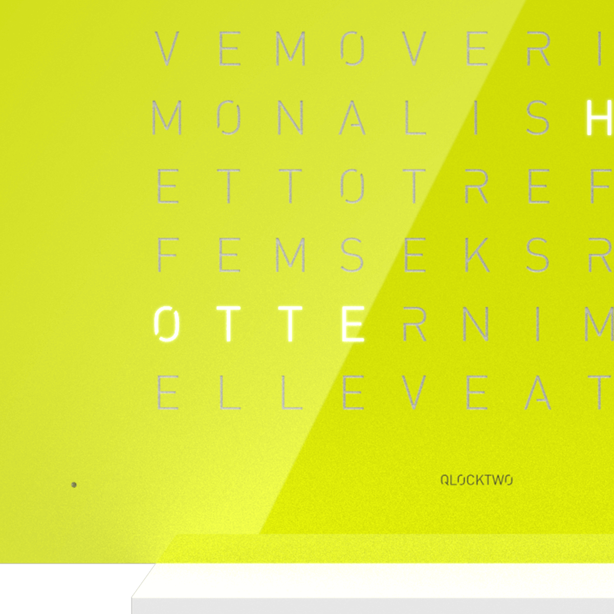 QLOCKTWO T4PBC QLOCKTWO EARTH 13.5 Pure Edition