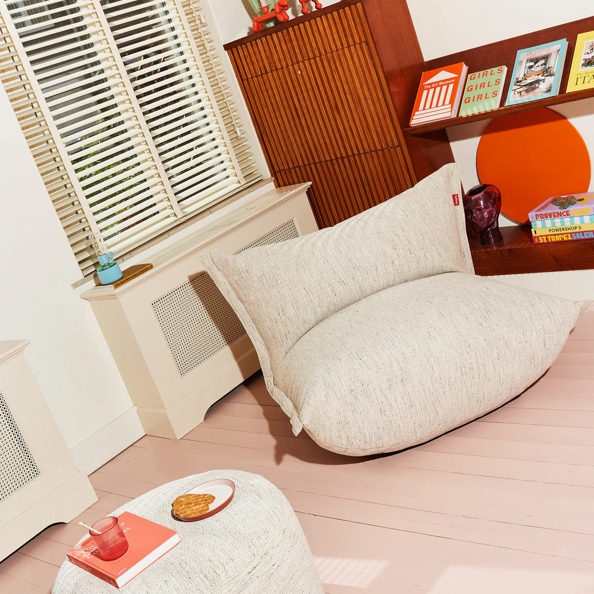 The BonBaron Mingle Lounge Chair