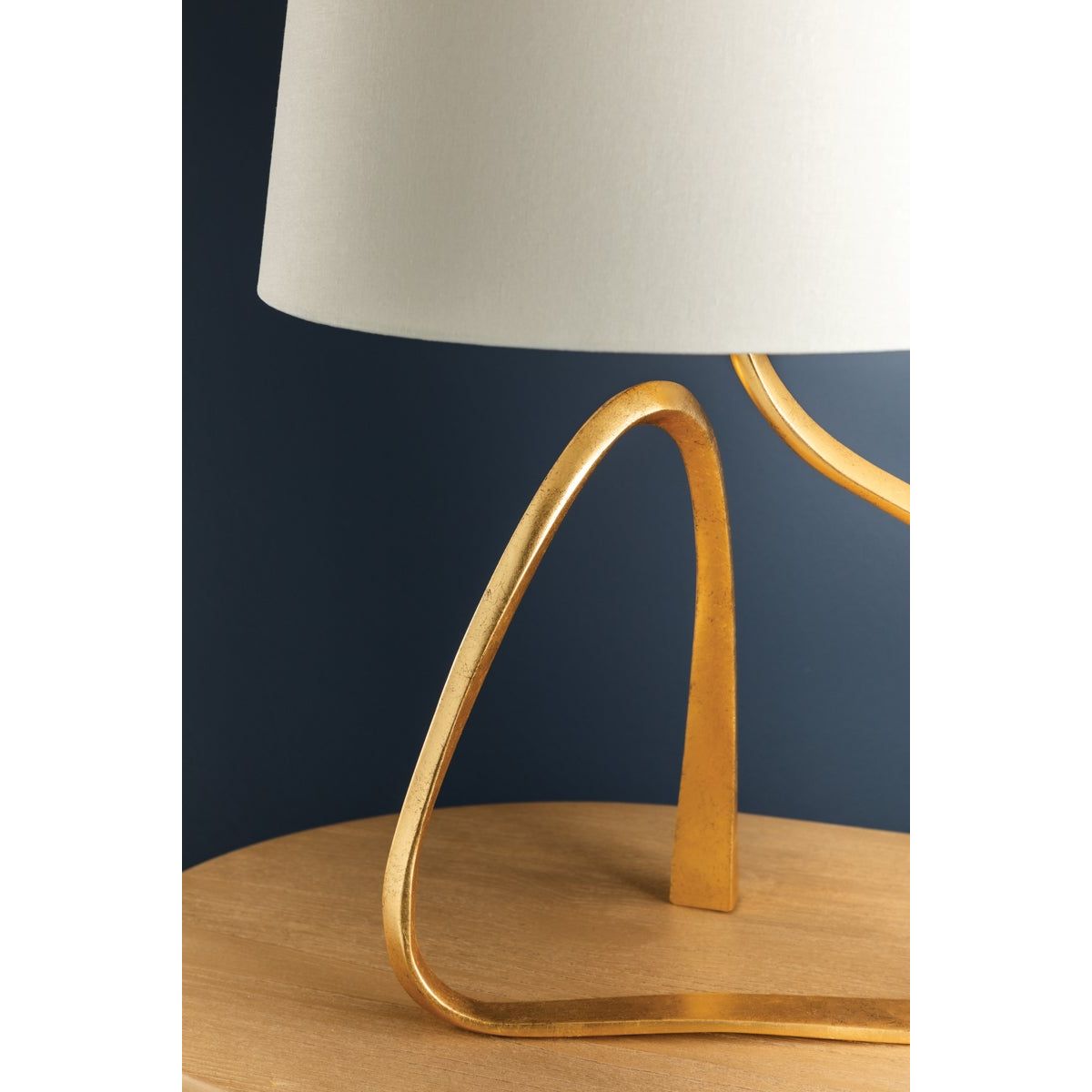 Tharold Table Lamp