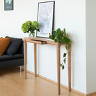 Table console Umage Heart'n'Soul agencée dans une pièce