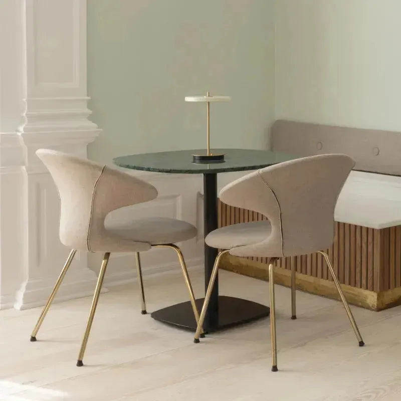 Déplacement d'Astéria DEL Lampe de table