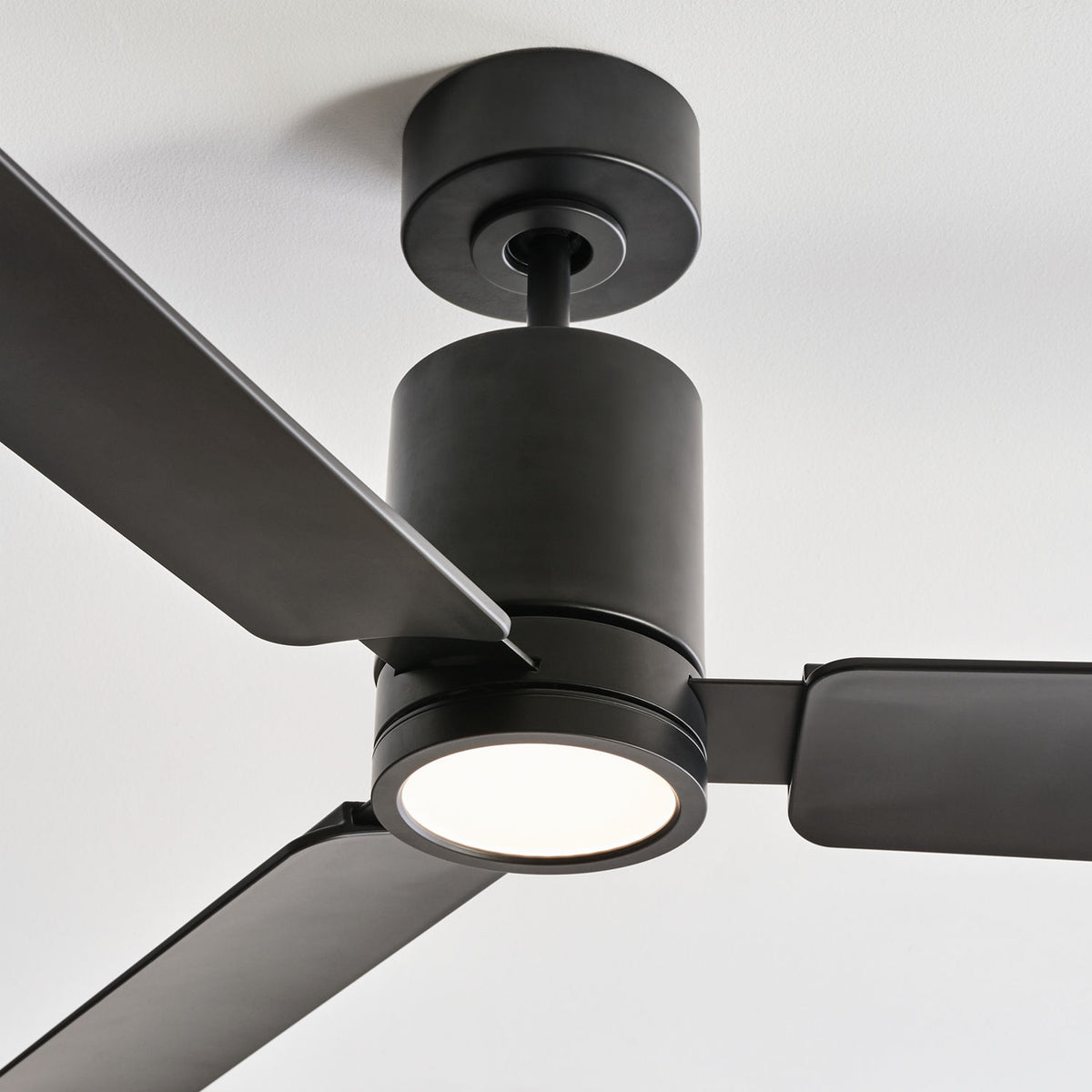 Confort visuel Ventilateur  Collection 3CCSM54MBKD Cleancut Smart LED Ceiling Ventilateur 