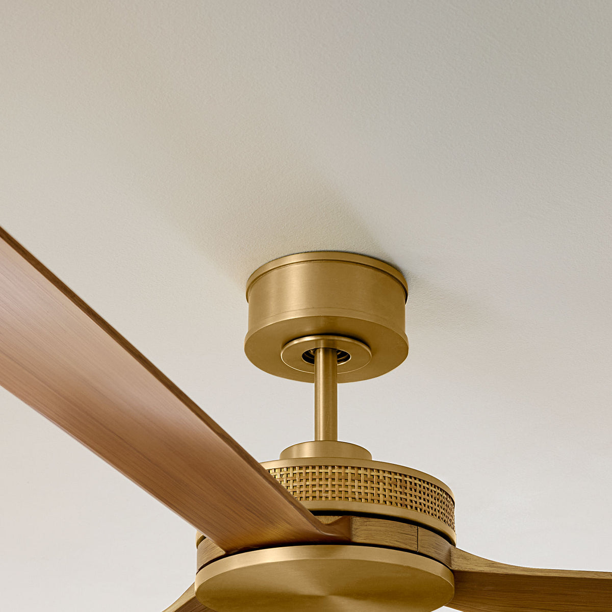 Confort visuel Ventilateur  Collection 3ELASM56BBSNH Elara Smart Plafond 56" Ventilateur 