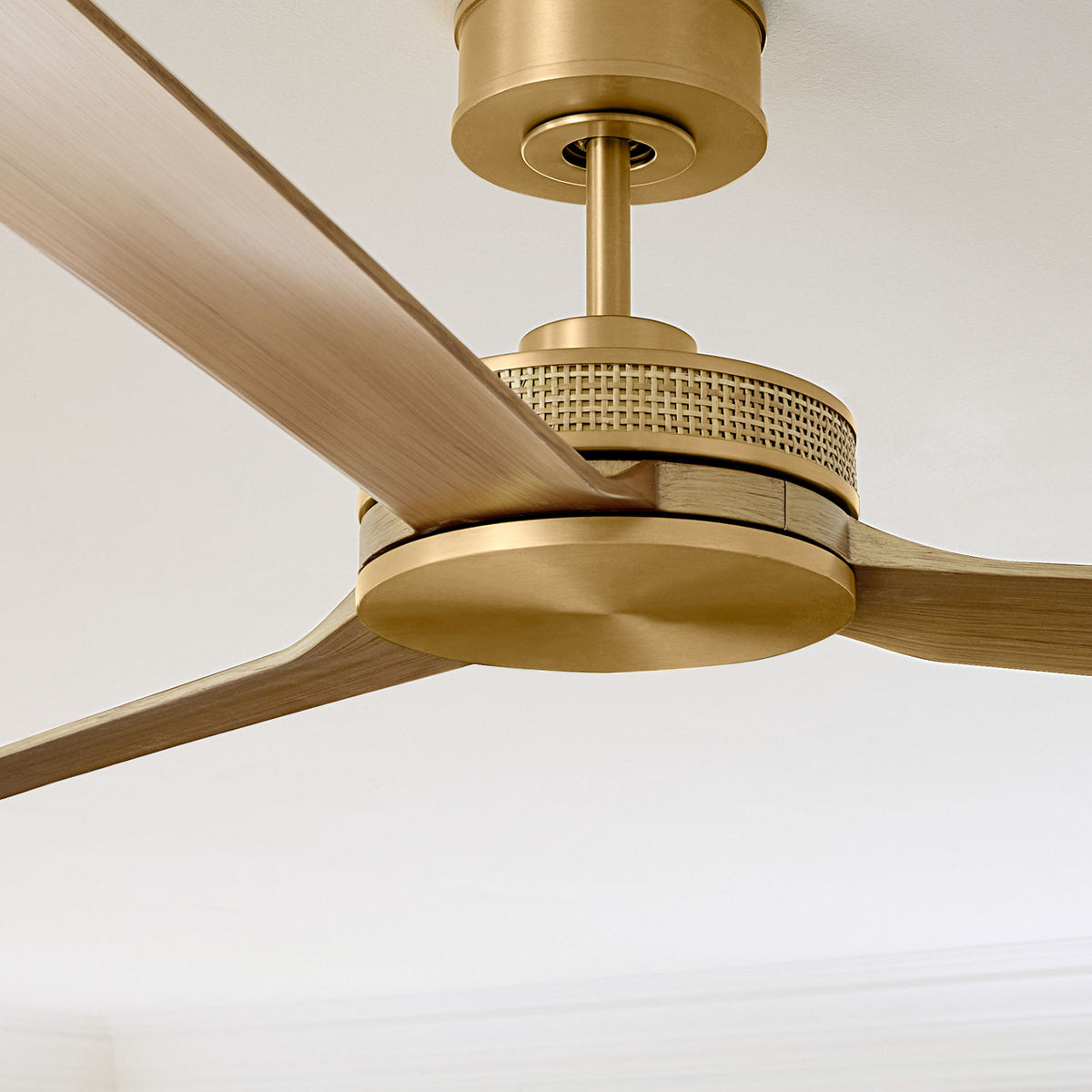 Confort visuel Ventilateur  Collection 3ELASM56BBSNH Elara Smart Plafond 56" Ventilateur 