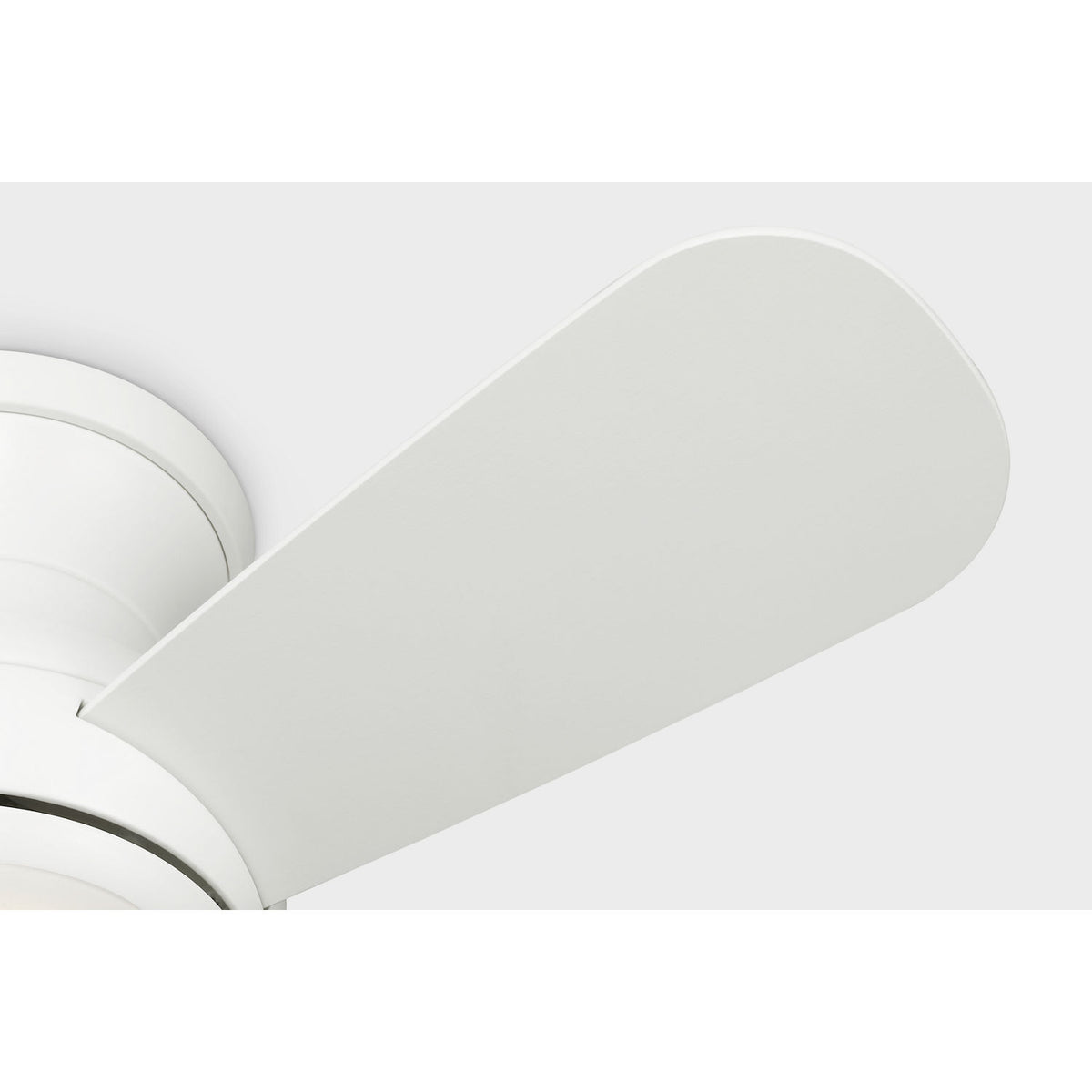 Confort visuel Ventilateur  Collection 3OBSHR32RZWD Plafonnier LED Orbis Hugger Ventilateur 
