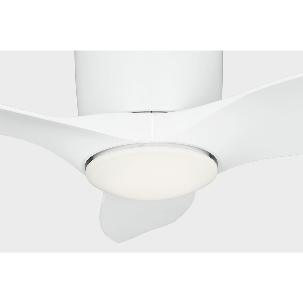 Confort visuel Ventilateur  Collection 3TTHR32RZWD Titus 32" Hugger LED Ceiling Ventilateur 
