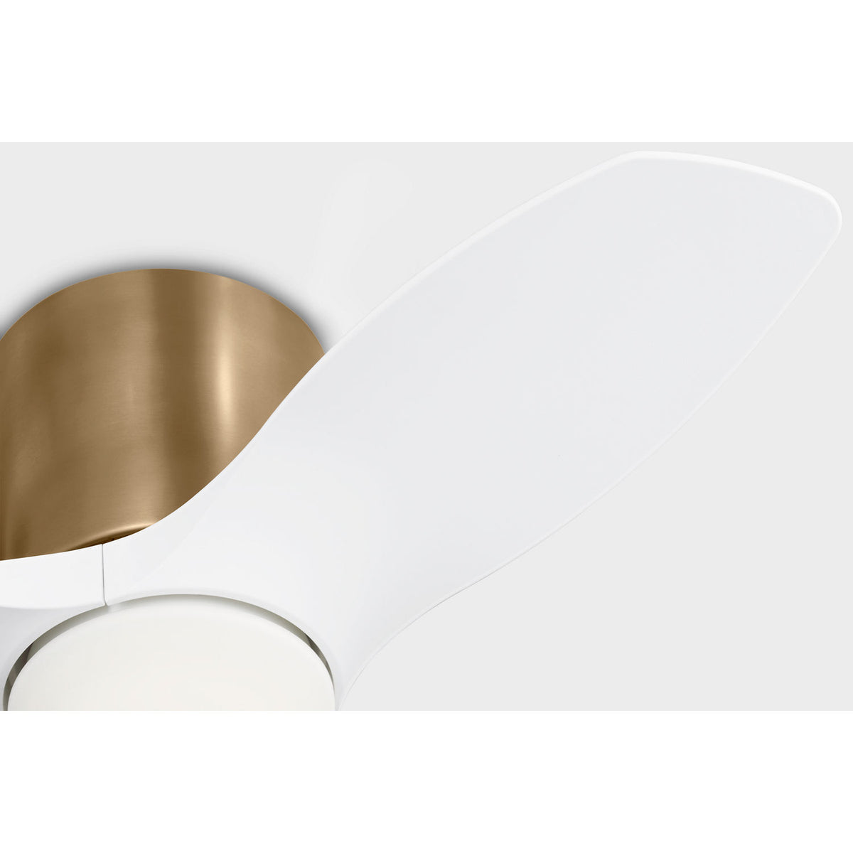 Confort visuel Ventilateur  Collection 3TTHR32SBD Titus 32" Hugger LED Ceiling Ventilateur 