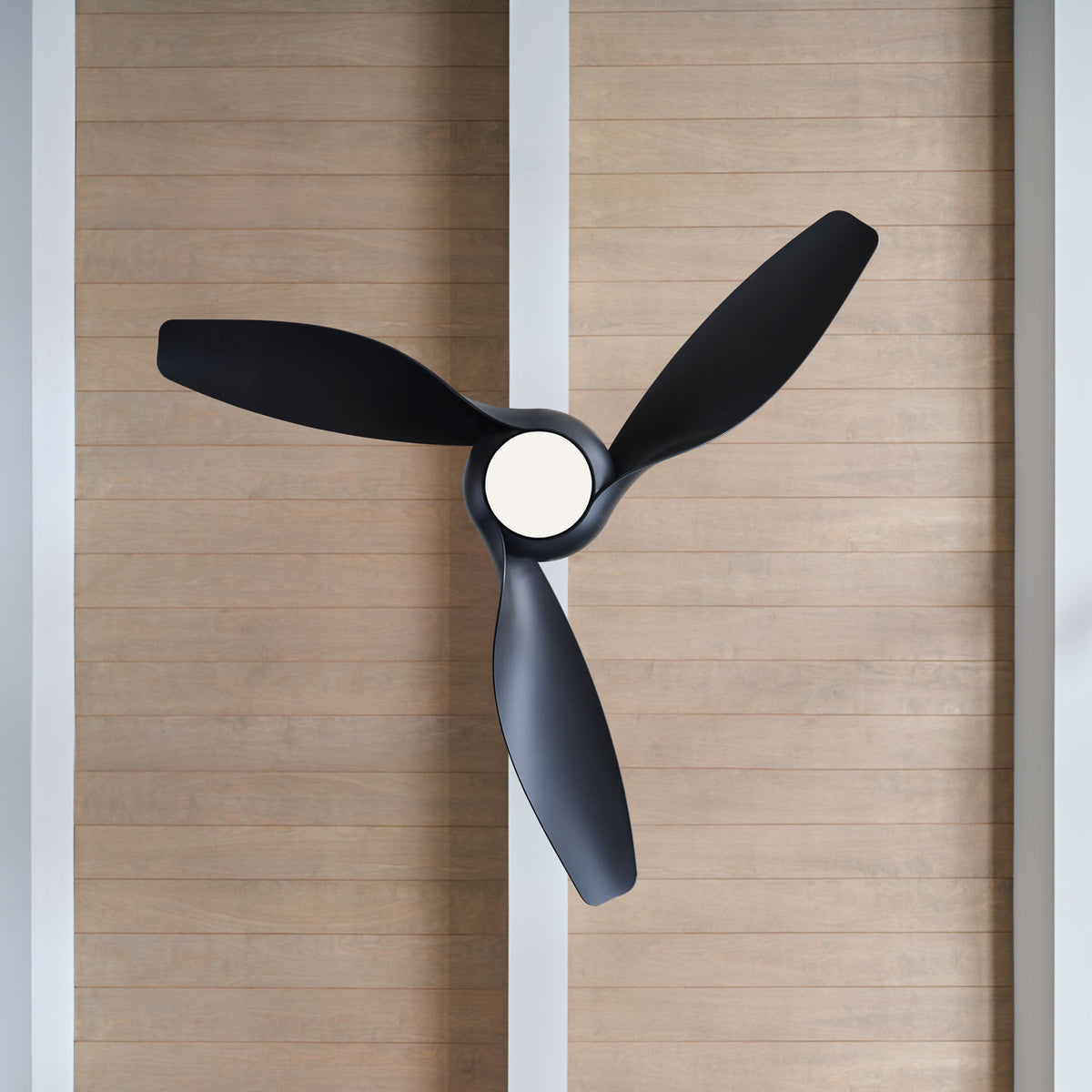 Confort visuel Ventilateur  Collection 3TNSM52MBKD Topan Smart LED Ceiling Ventilateur 