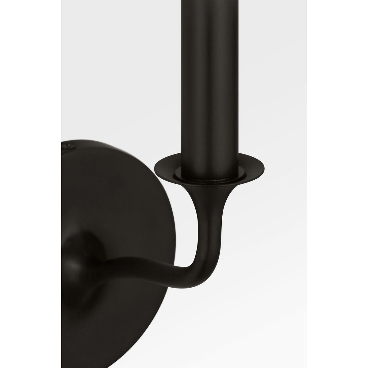 Applique murale Chatsworth AW1231AI de la collection Visual Comfort Studio, finition fer vieilli