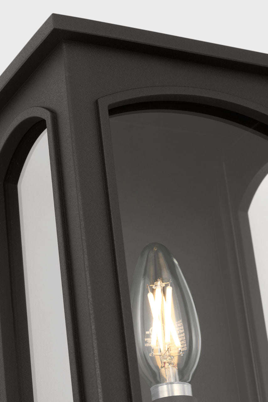 Lanterne d'extérieur Modesto CO1551TXB de la collection Visual Comfort Studio, en noir texturé