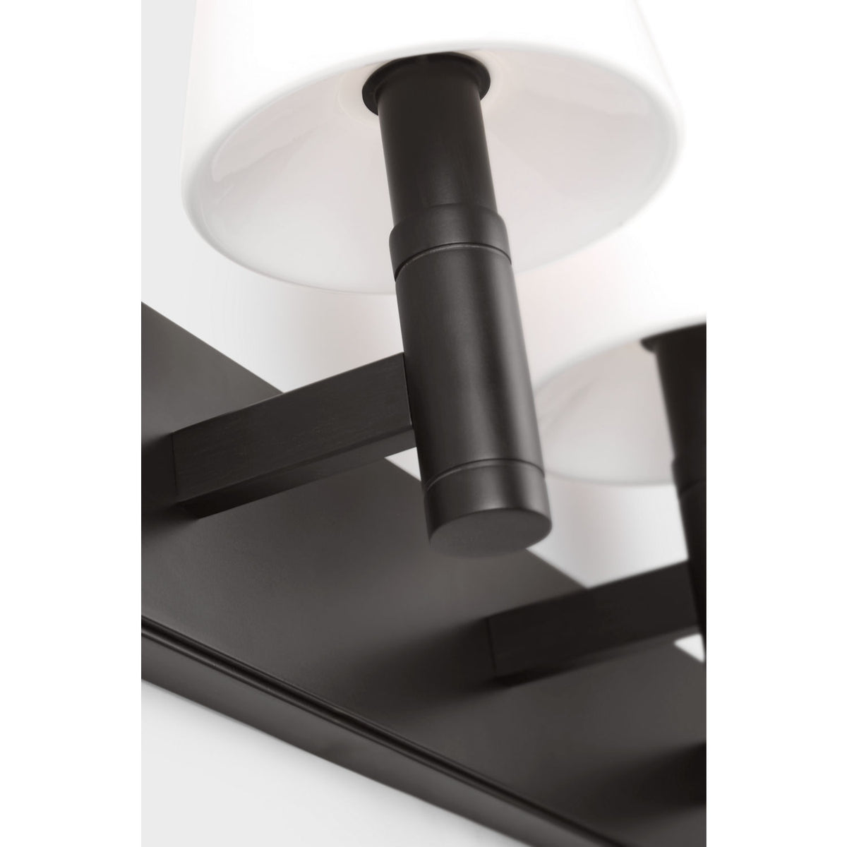 Collection Visual Comfort Studio TV1033AI Applique murale Beckham Classic