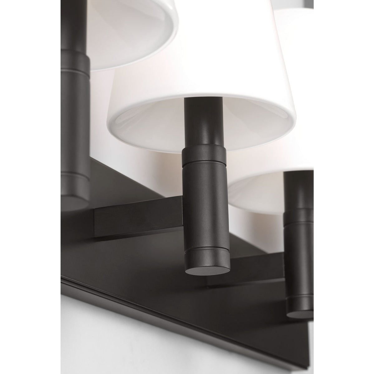 Collection Visual Comfort Studio TV1044AI Applique murale Beckham Classic