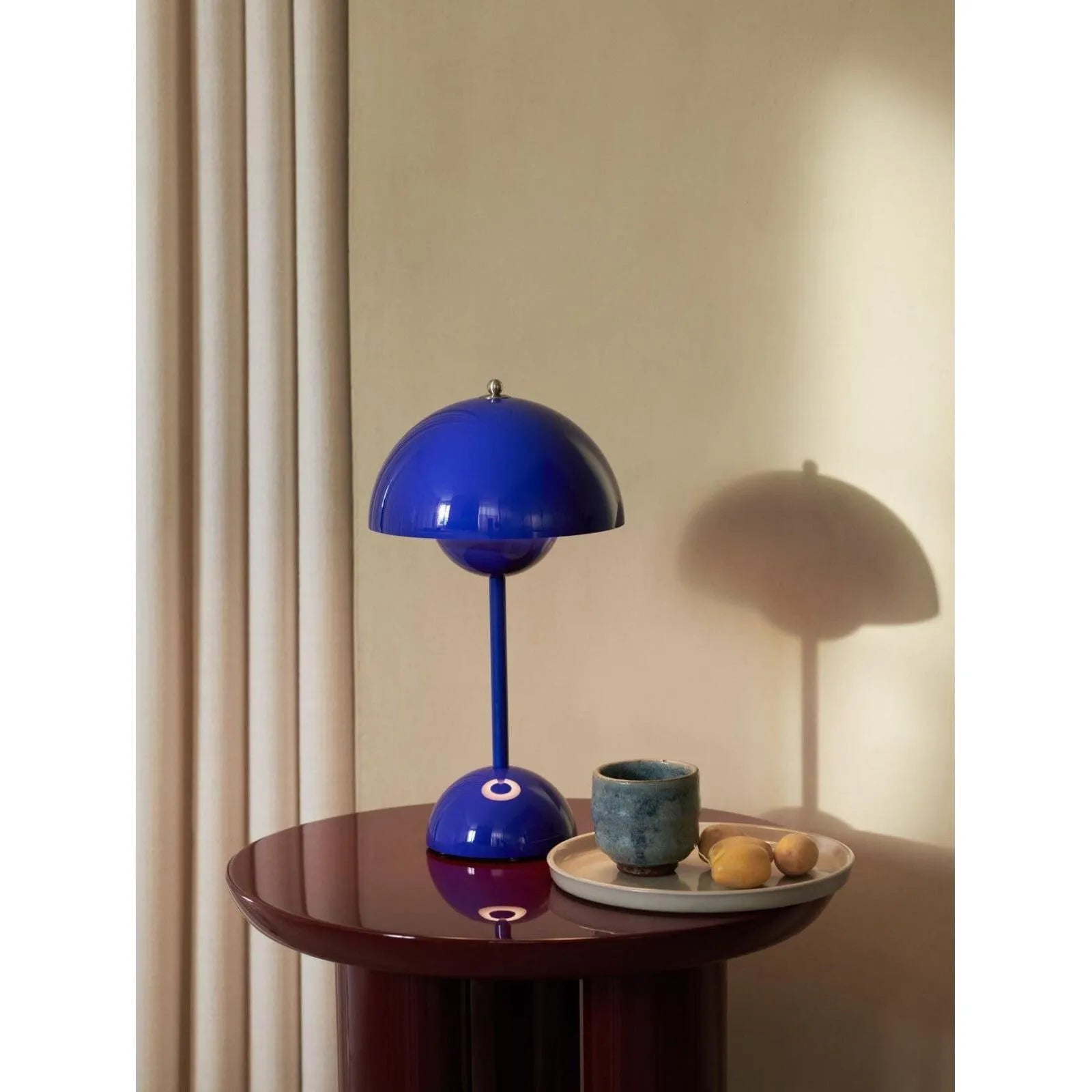 &Tradition - Flowerpot VP9 Portable Table Lamp - AT-133093A178 | Montreal Lighting & Hardware