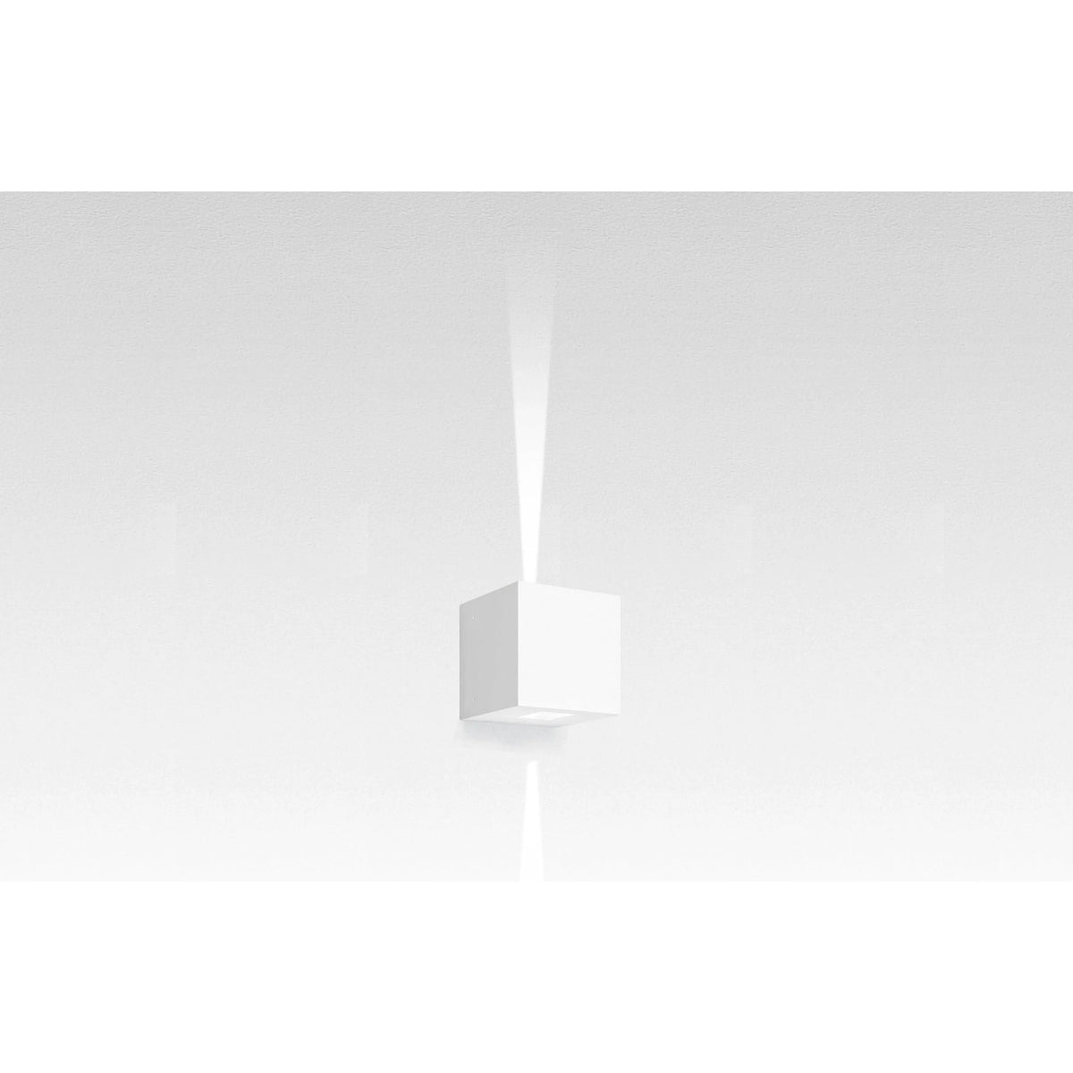Artemide - Effetto 14 Wall Light - T42012NW08 | Montreal Lighting & Hardware