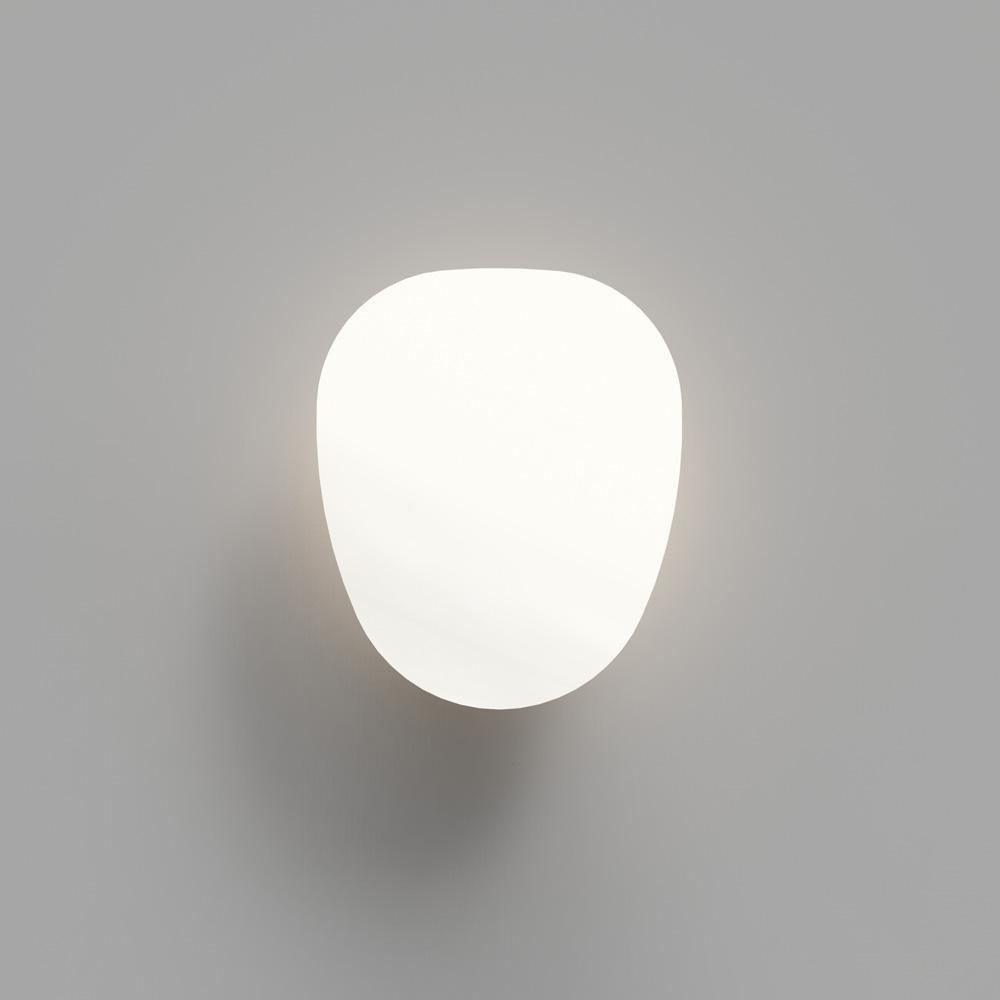 Artemide - Facce Prism Shallow LED Wall/Ceiling Light - RDFAK02S93001W | Montreal Lighting & Hardware