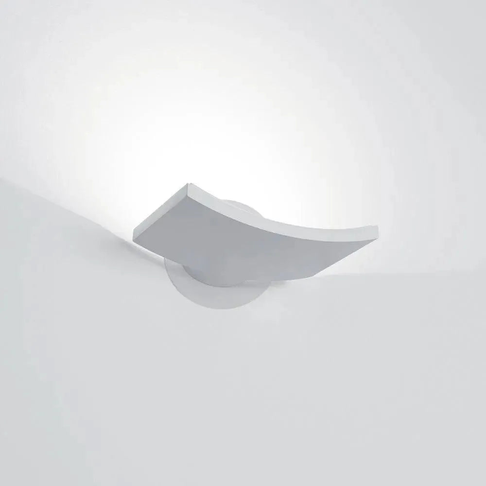 Artemide - Surf Micro Wall Sconce - 1646018ADIMTV | Montreal Lighting & Hardware