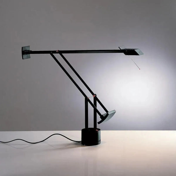 Tizio Lampe de table