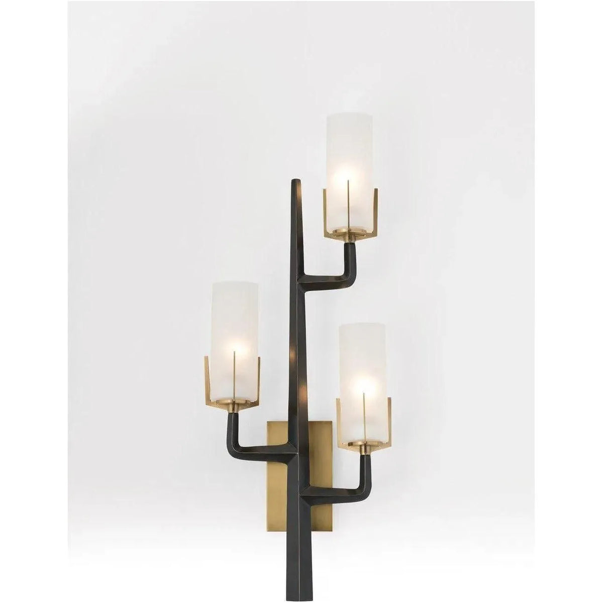 Arteriors - Griffin Wall Sconce - 49082 | Montreal Lighting & Hardware