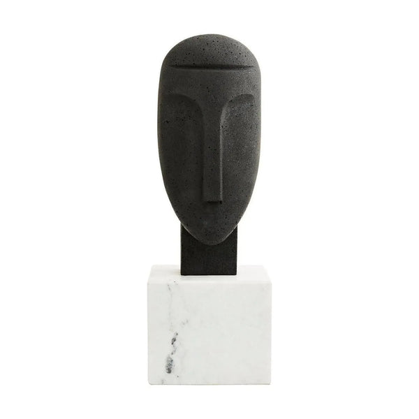 Isa Sculpture