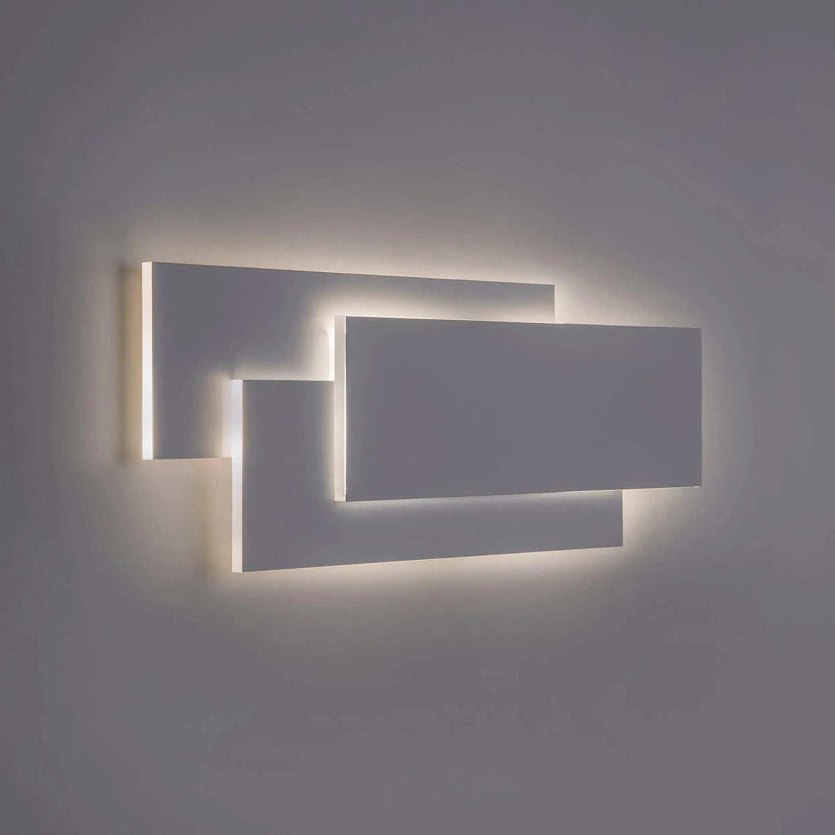 Astro Lighting - Edge 560 LED Wall Light - 1352005 | Montreal Lighting & Hardware