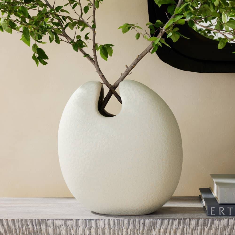 Arteriors AVE06 Genovia Vase