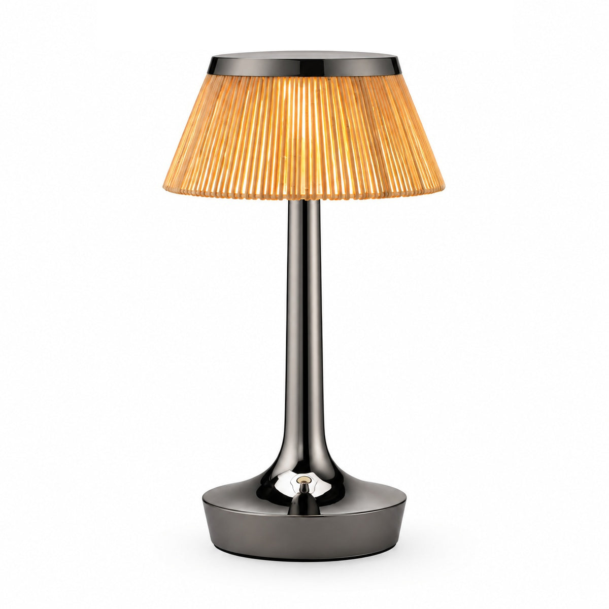 Black Chrome / Rattan