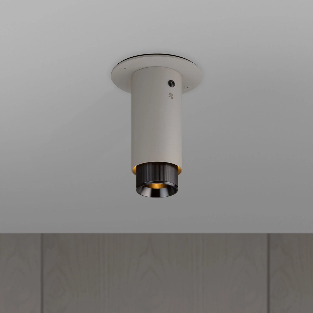 Buster + Punch - Exhaust Surface - Linear - NEIG-654021 | Montreal Lighting & Hardware