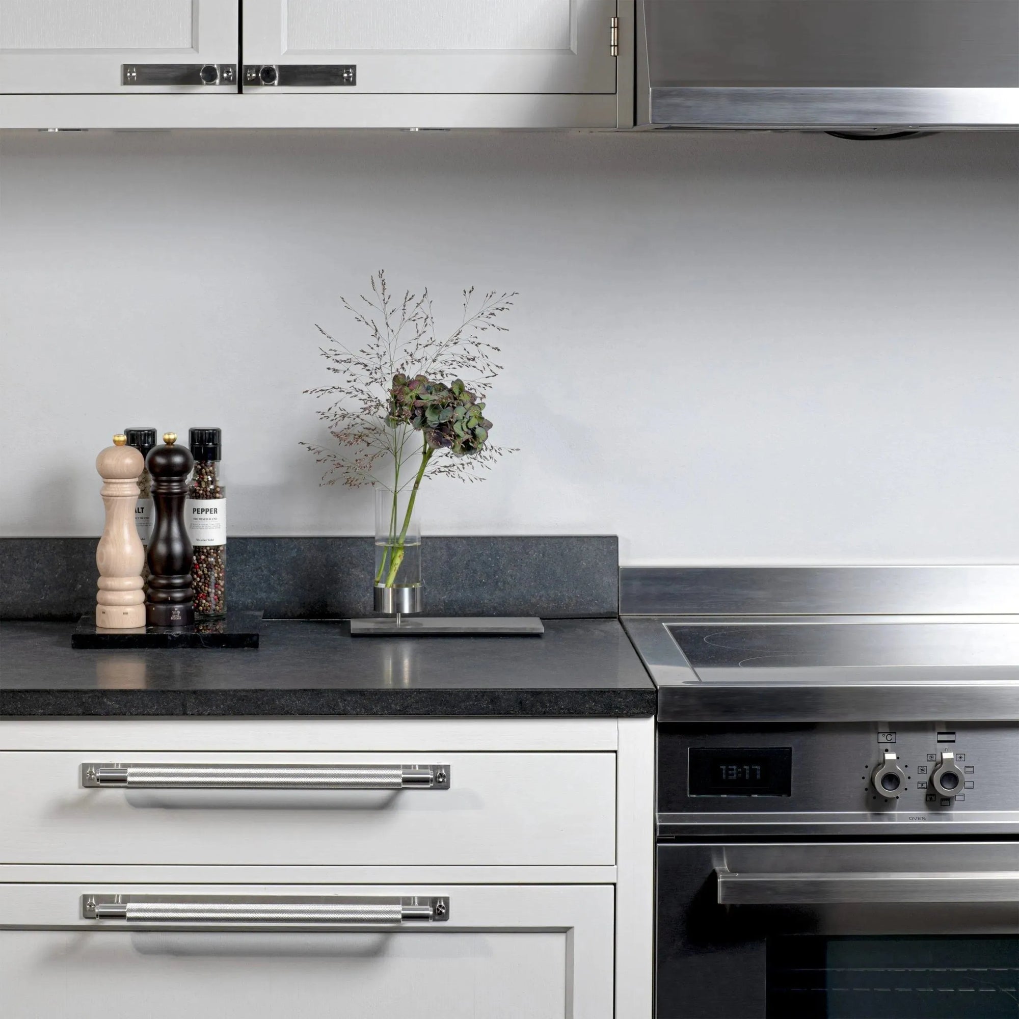 Buster + Punch - Pull Bar - Cross - US-PB-H-6.3-BL-A | Montreal Lighting & Hardware