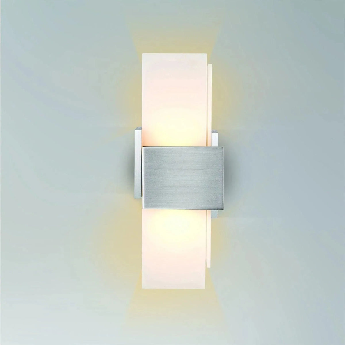 Cerno - Acuo LED Wall Sconce - 03-130-A-27P1 | Montreal Lighting & Hardware