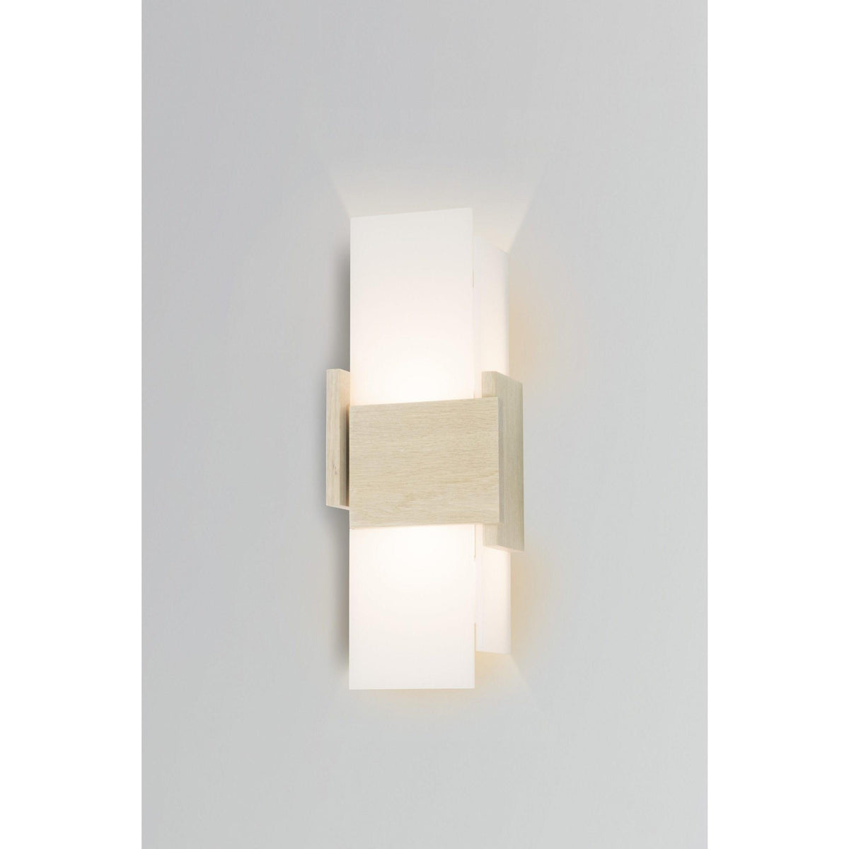 Cerno - Acuo LED Wall Sconce - 03-130-O-27P1 | Montreal Lighting & Hardware