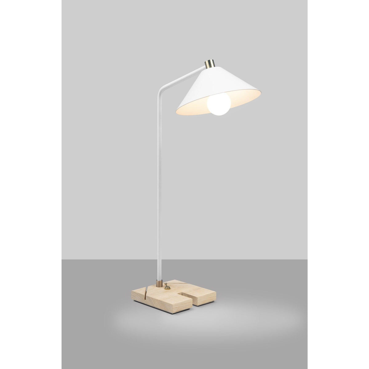 Cerno - Adesse LED Table Lamp - 02-170-WO | Montreal Lighting & Hardware