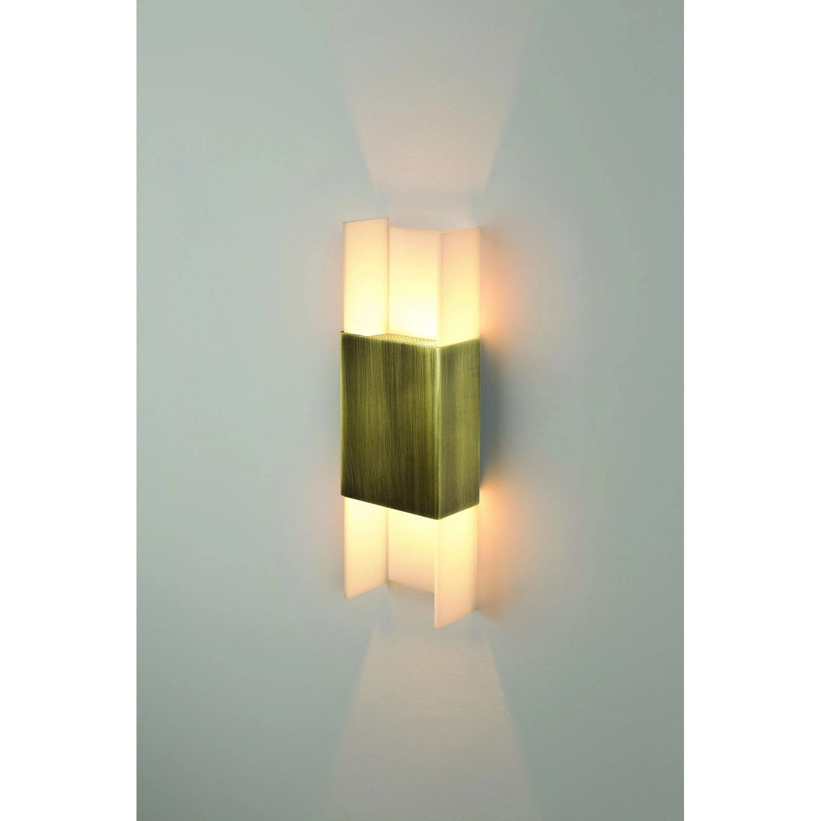 Cerno - Ansa LED Wall Sconce - 03-137-A-27P1 | Montreal Lighting & Hardware