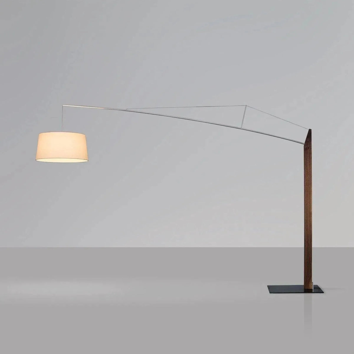 Cerno - Fons LED Floor Lamp - 05-600-AWLE | Montreal Lighting & Hardware