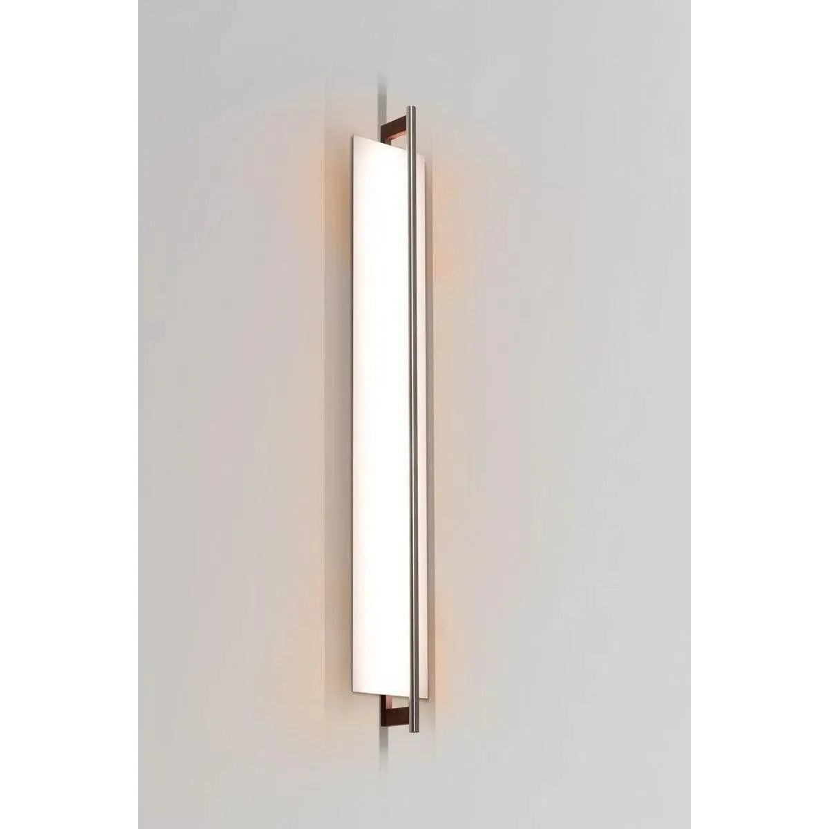 Cerno - Merus LED Wall Sconce - 03-251-40BDA-27P1 | Montreal Lighting & Hardware
