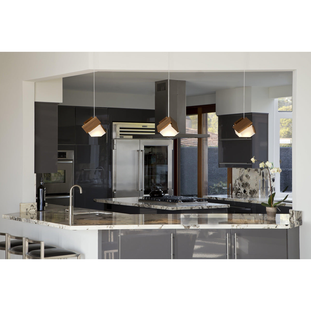 Cerno - Mica LED Accent Pendant - 06-160-D-27P1 | Montreal Lighting & Hardware
